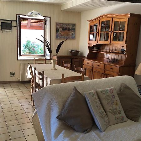 אנסי Appartement Dans La Vieille Ville, En Face Du Chateau מראה חיצוני תמונה